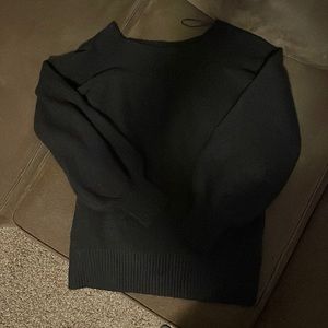 Size: medium Color: black